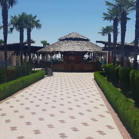 Апартамент Private In The Best - Family - Beachfront